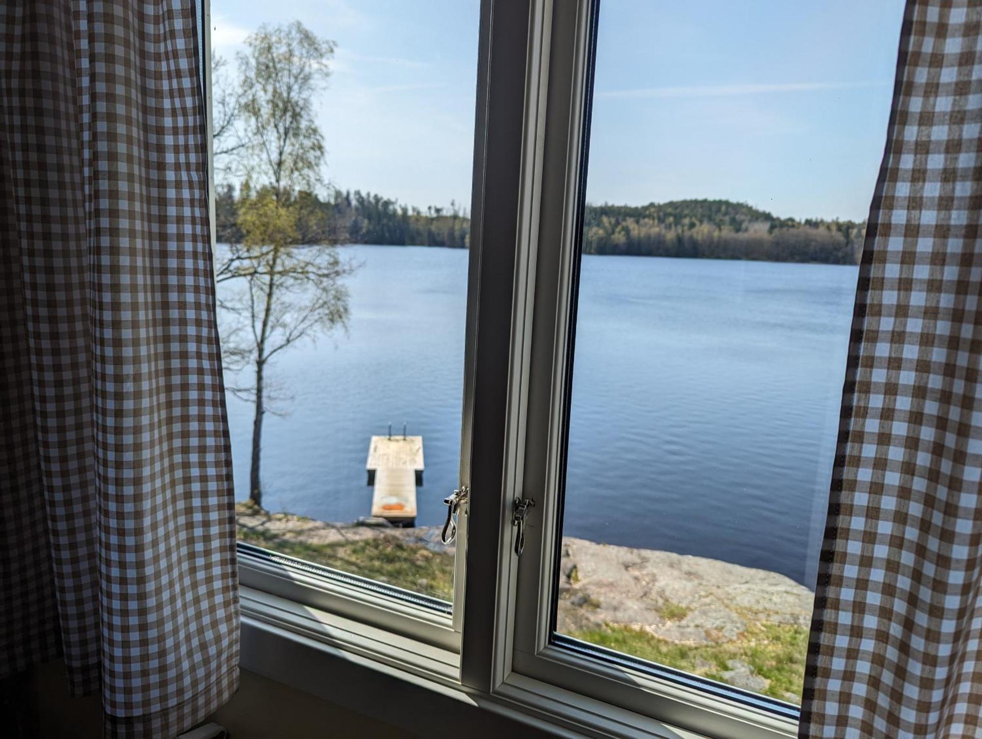 Varhaga Vandrarhem Sjuntorp Bagian luar foto